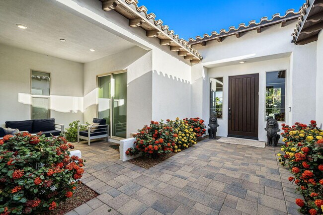 Building Photo - 81439 Merv Griffin Way