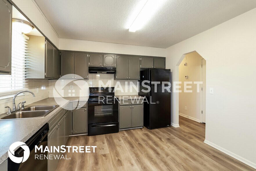 Building Photo - 2505 Folsom St