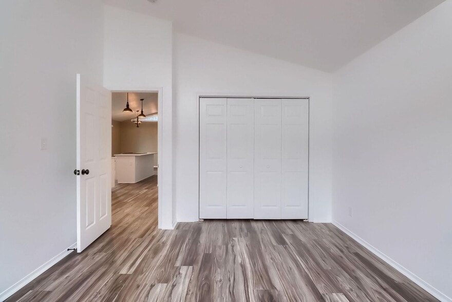 Building Photo - 5357 S Prescott St