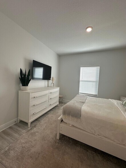 Building Photo - 7 Nest Ln