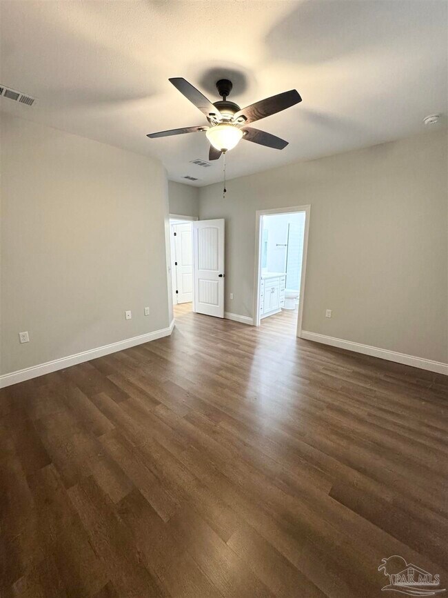 Building Photo - 3294 Damon Dr