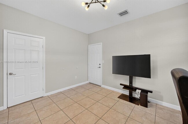 Building Photo - 379 NE 25th Terrace