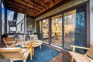 Building Photo - 2501 Fairway Oaks