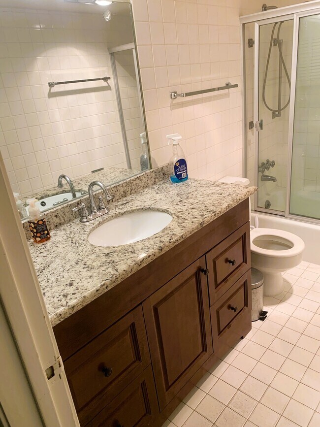 Building Photo - 5050 Ambassador Way