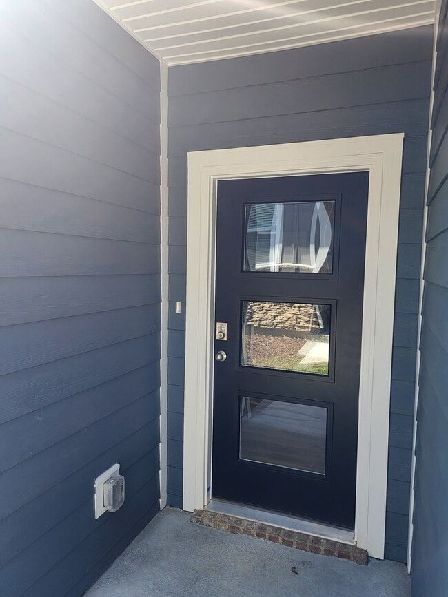 Building Photo - 2021 Holmesburg Private Cir