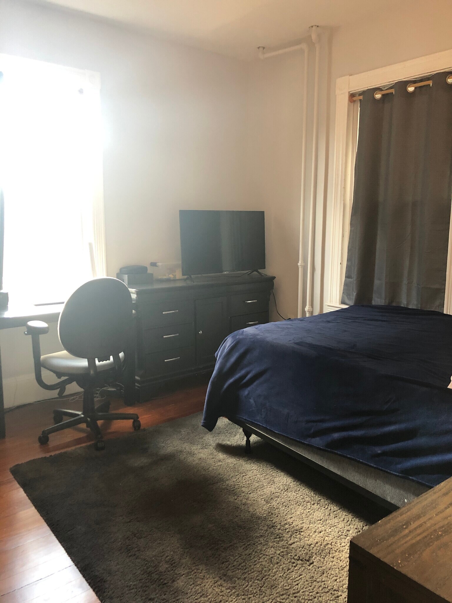 Building Photo - 6 Bucknam St