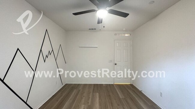 Building Photo - 13353 Evanston St