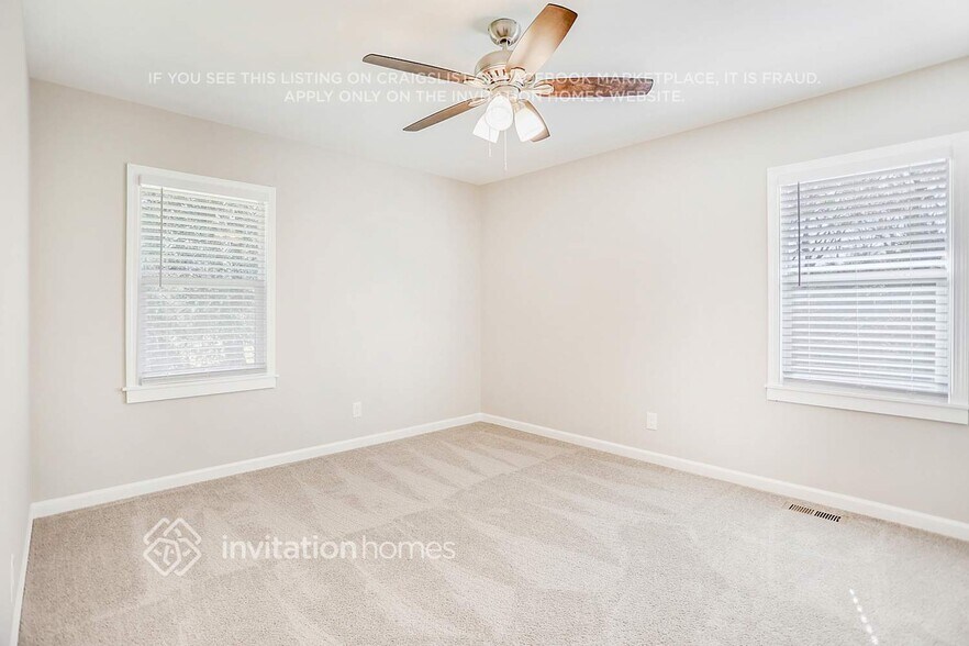 Building Photo - 3068 Rollingwood Ln SE