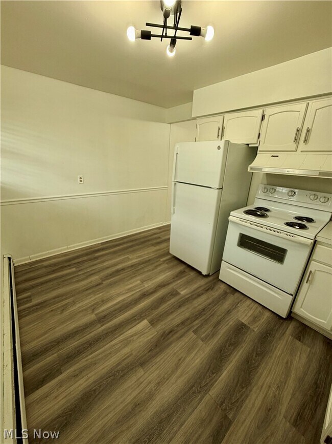 Building Photo - 369 Shields Rd