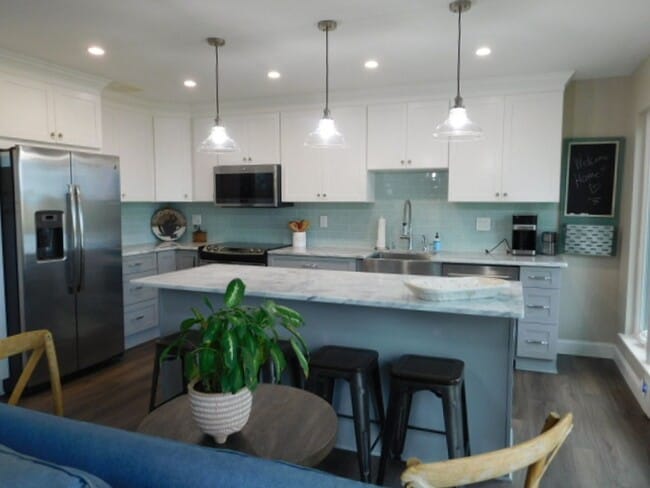 Building Photo - Beautifully Furnished Townhome With Sunset Views