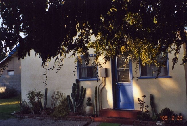 Building Photo - 2795 Tola Ave