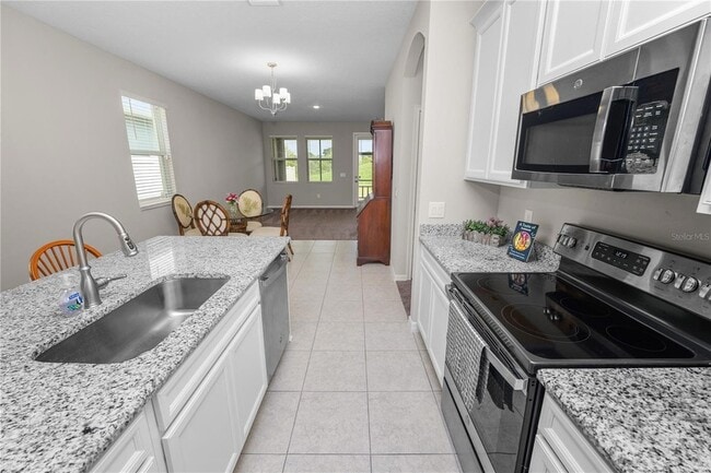 Building Photo - 6577 Great Bear Dr