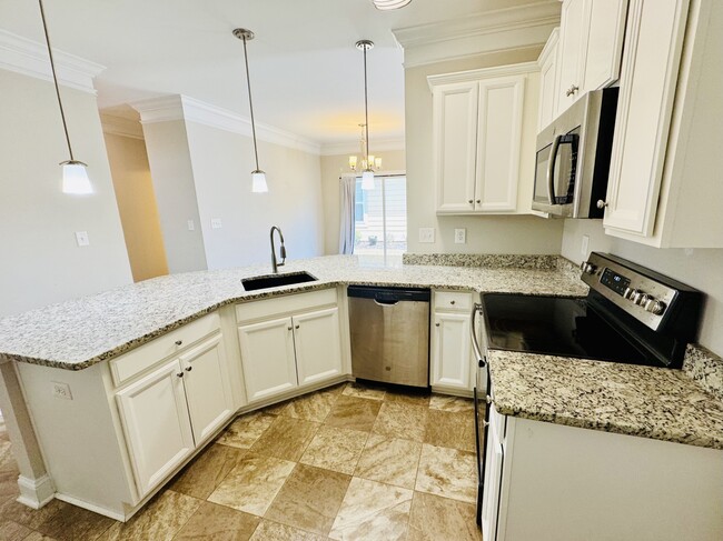 Building Photo - 1501 Ferney Dr