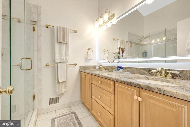 Building Photo - 10809 Nicholsridge Rd