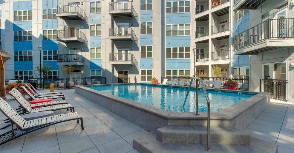 Building Photo - 530 Massachusetts Ave