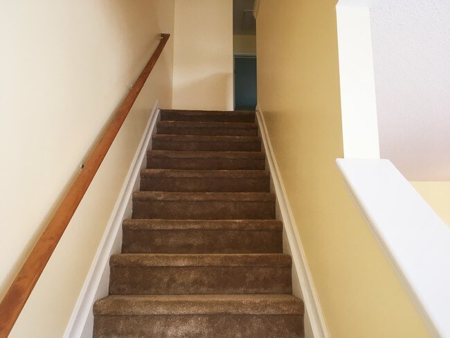 Building Photo - 10 Dunlevy Way