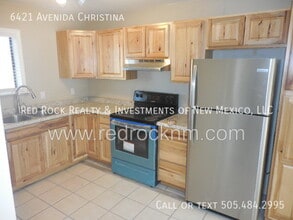 Building Photo - 6421 Ave Christina