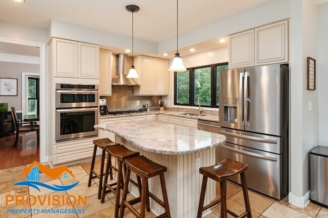 Building Photo - 119 Fordham Dr
