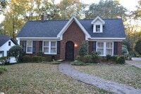 Building Photo - 40 Lanneau Dr