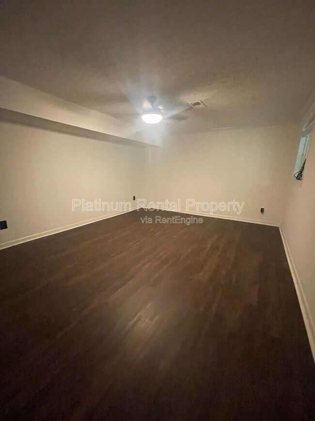 Building Photo - 2564 Timberly Dr SE