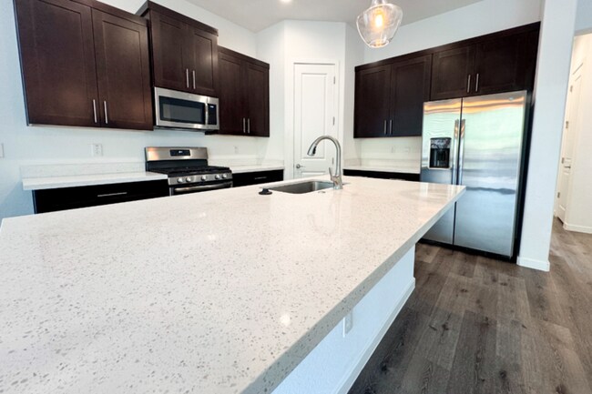Building Photo - 3Bed/2Bath Home In Cave Creek! JOIN THE WA...