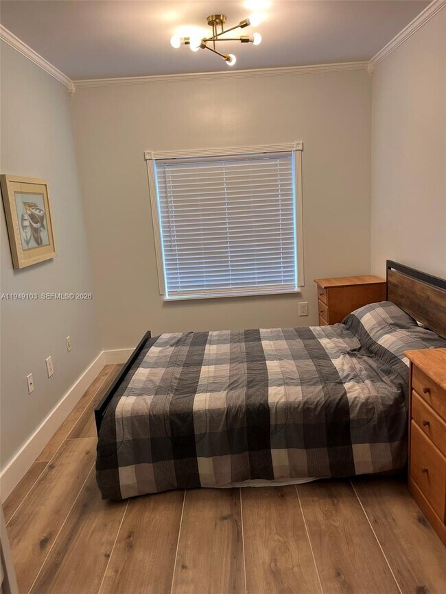 Building Photo - 750 Pennsylvania Ave