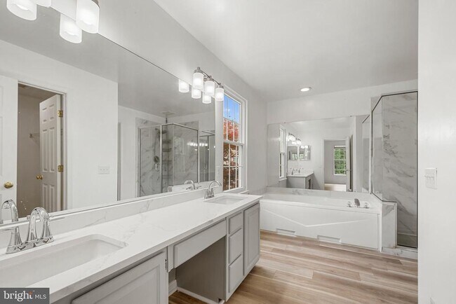 Building Photo - 2985 Marsh Hawk Dr