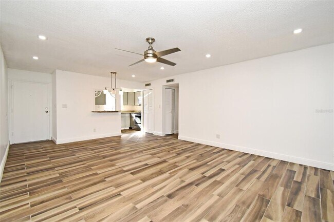 Building Photo - 3057 Aaron Burr Ave