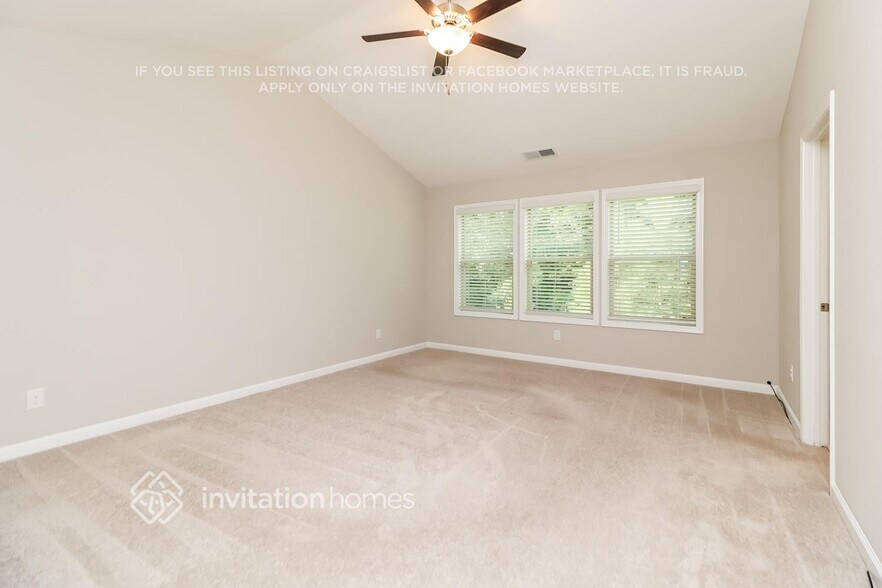 Building Photo - 7185 Heritage Oak Ct