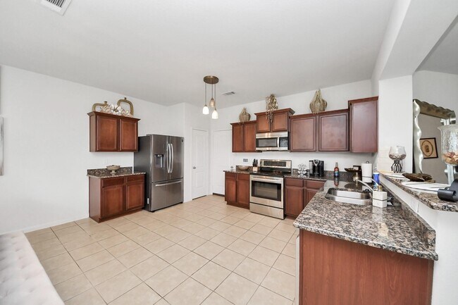 Building Photo - 9423 Grand Spark Dr