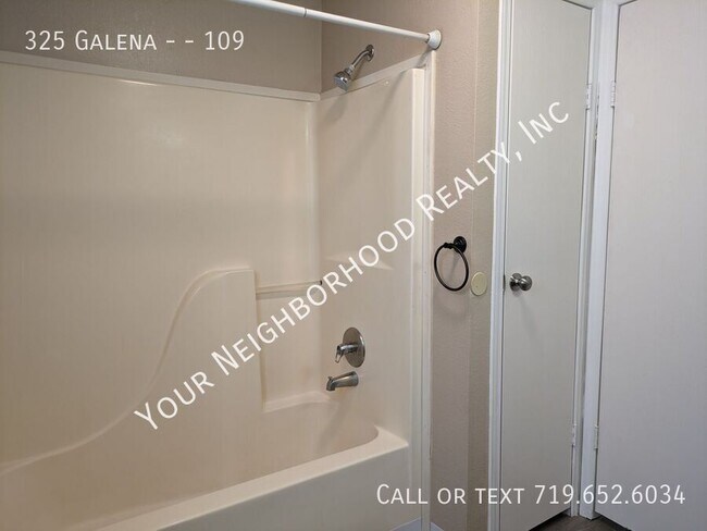 Building Photo - 325 Galena Ave