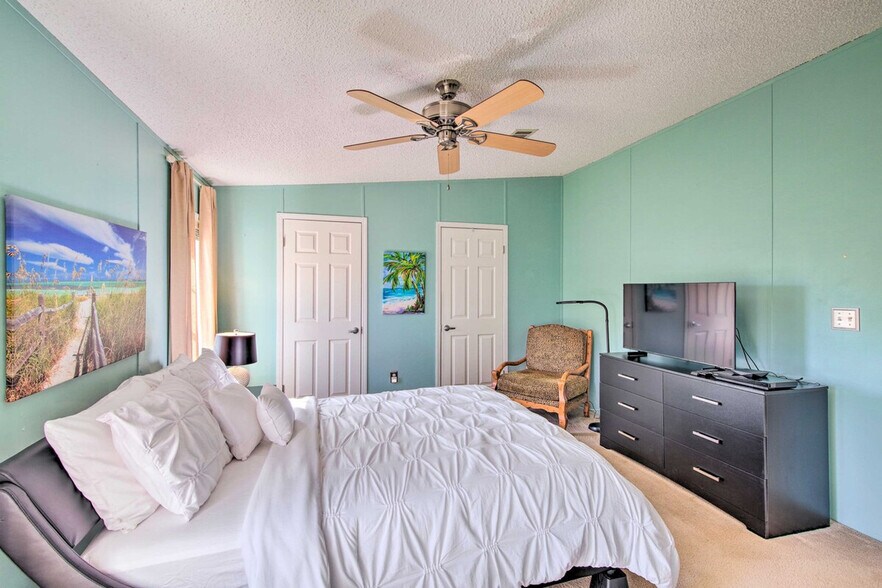 Building Photo - 9896 61st Terrace