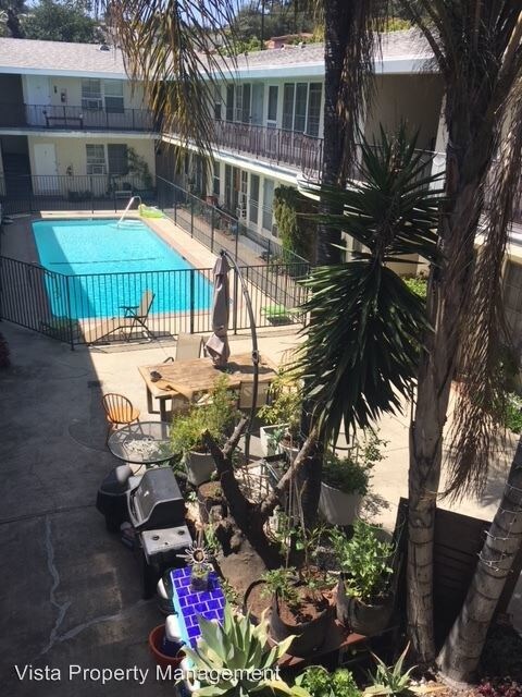 Primary Photo - 3717 San Fernando Rd