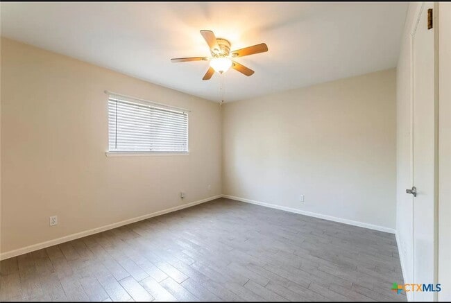 Building Photo - 4506 Walnut Rd