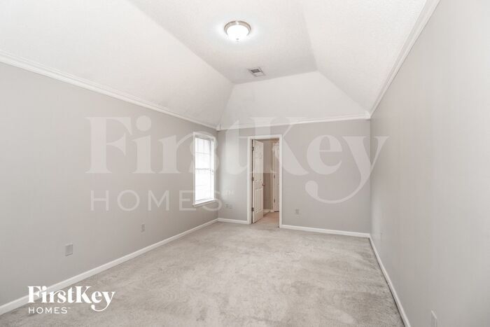Building Photo - 726 Silver Sands Dr