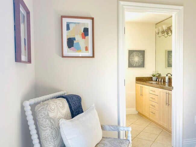 Building Photo - 3005 Strongs Dr