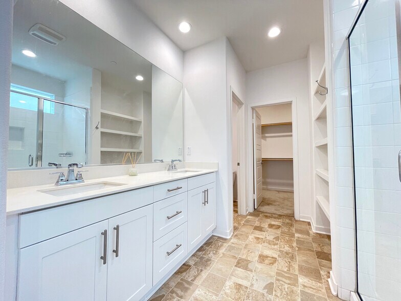 Building Photo - 13863 Prickly Pear Ln