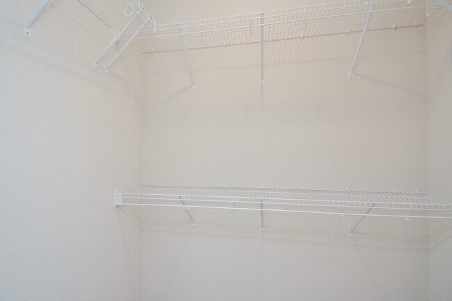 Building Photo - 8022 Burnt Orchid Dr