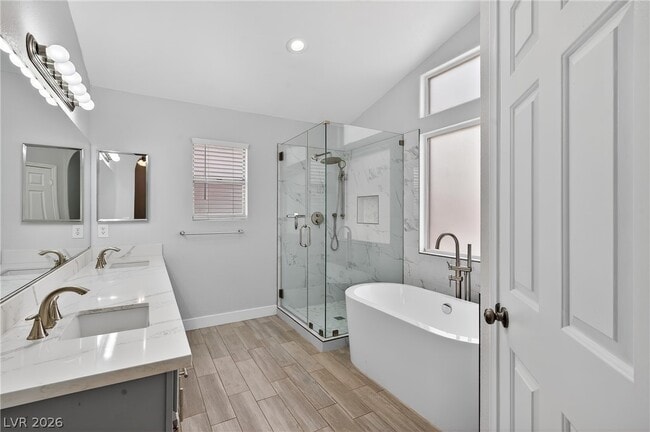 Building Photo - 405 Crater Ct