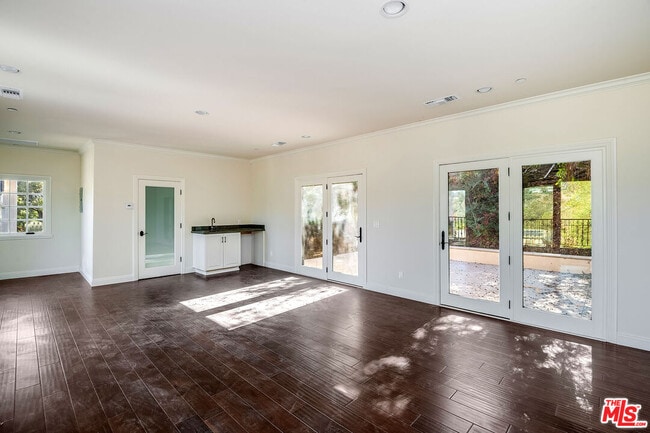 Building Photo - 17390 Tramonto Dr