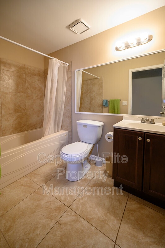 Building Photo - 12 Krueger Ct
