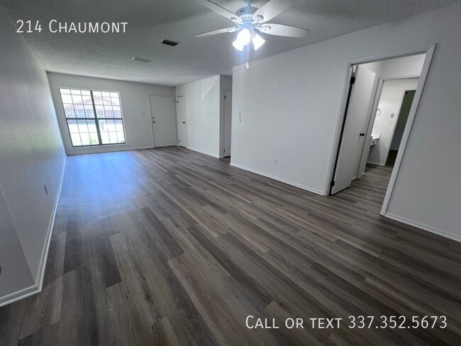 Primary Photo - 214 Chaumont-