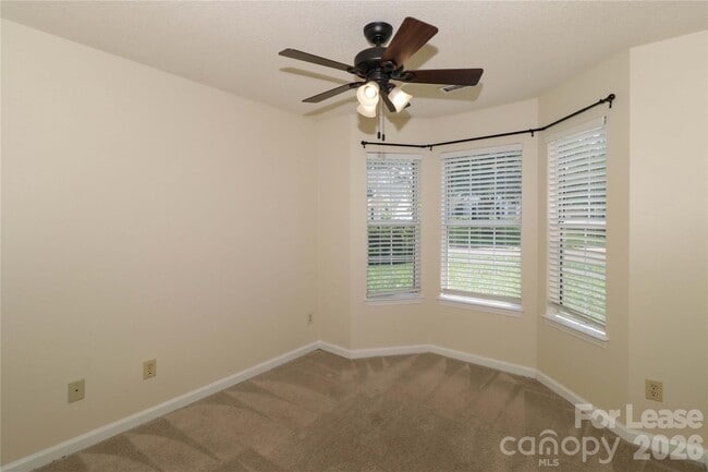 Building Photo - 155 Green Dragon Ct