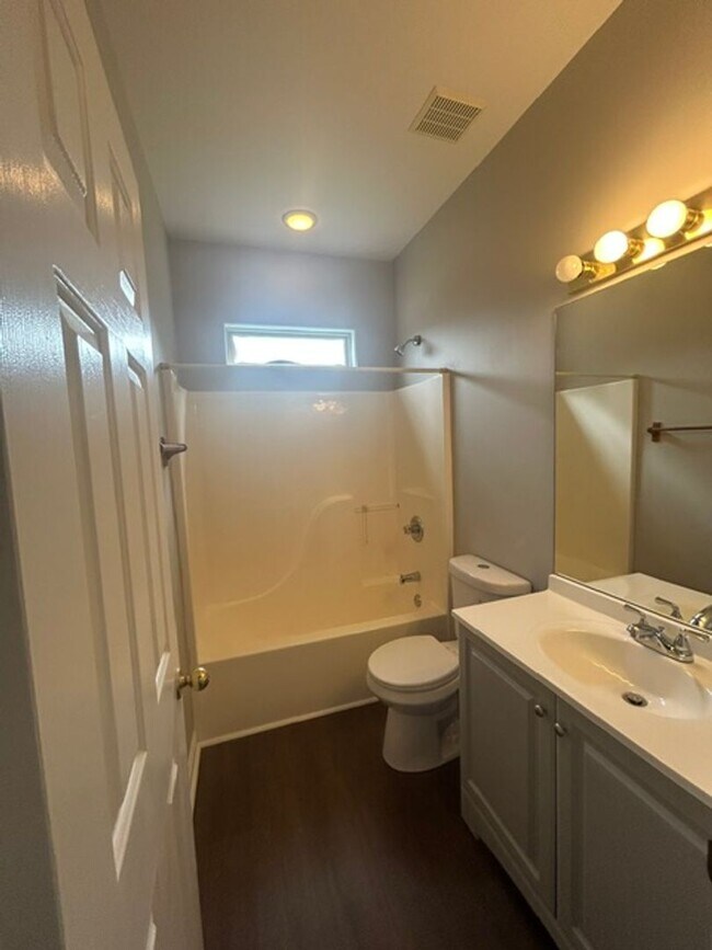 Building Photo - Beautiful Ranch home in Masterson Station                260615