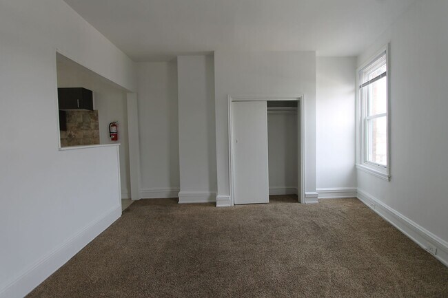 Building Photo - 7118 Germantown Ave