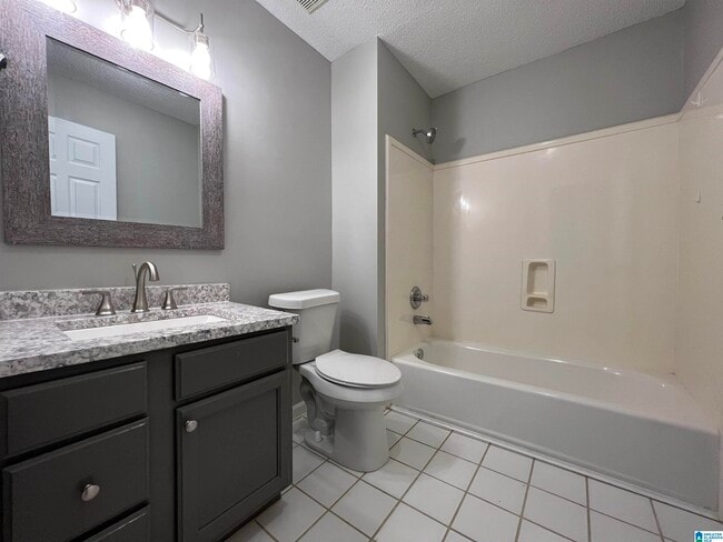 Building Photo - 1648 Savannah Park Ln