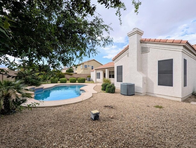 Building Photo - 12417 W Encanto Blvd