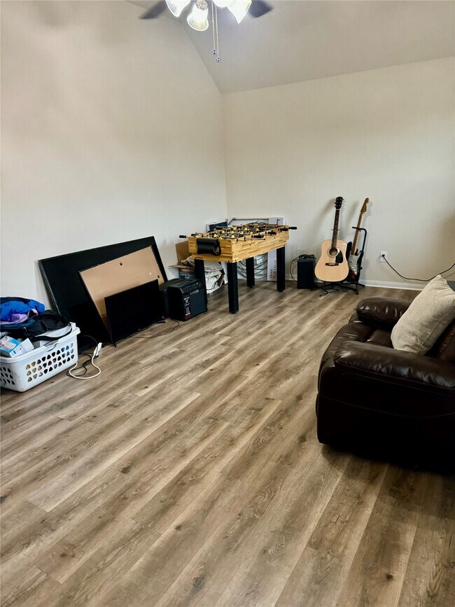 Building Photo - 2307 Cloudy Bay Dr