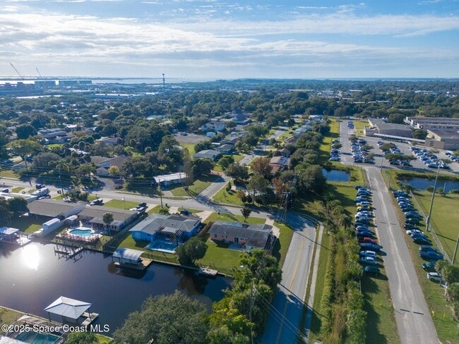 Building Photo - 250 Alabama Ave