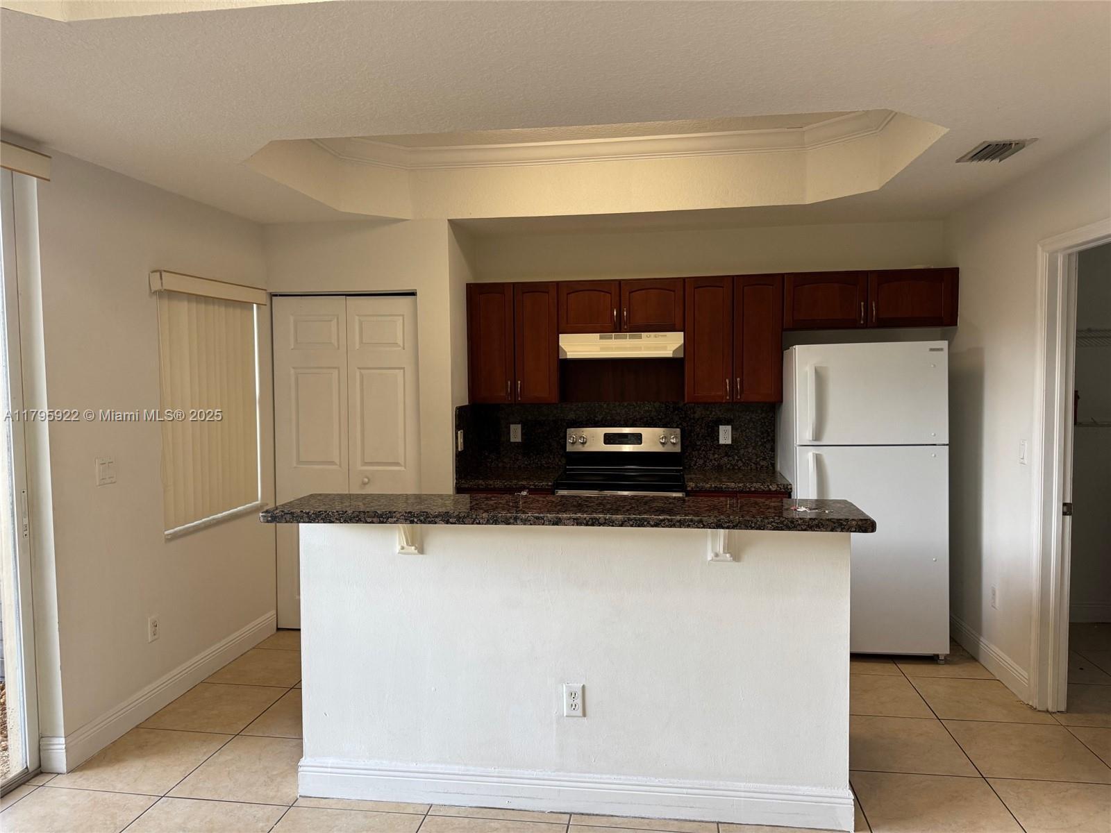 Building Photo - 4930 Windward Way
